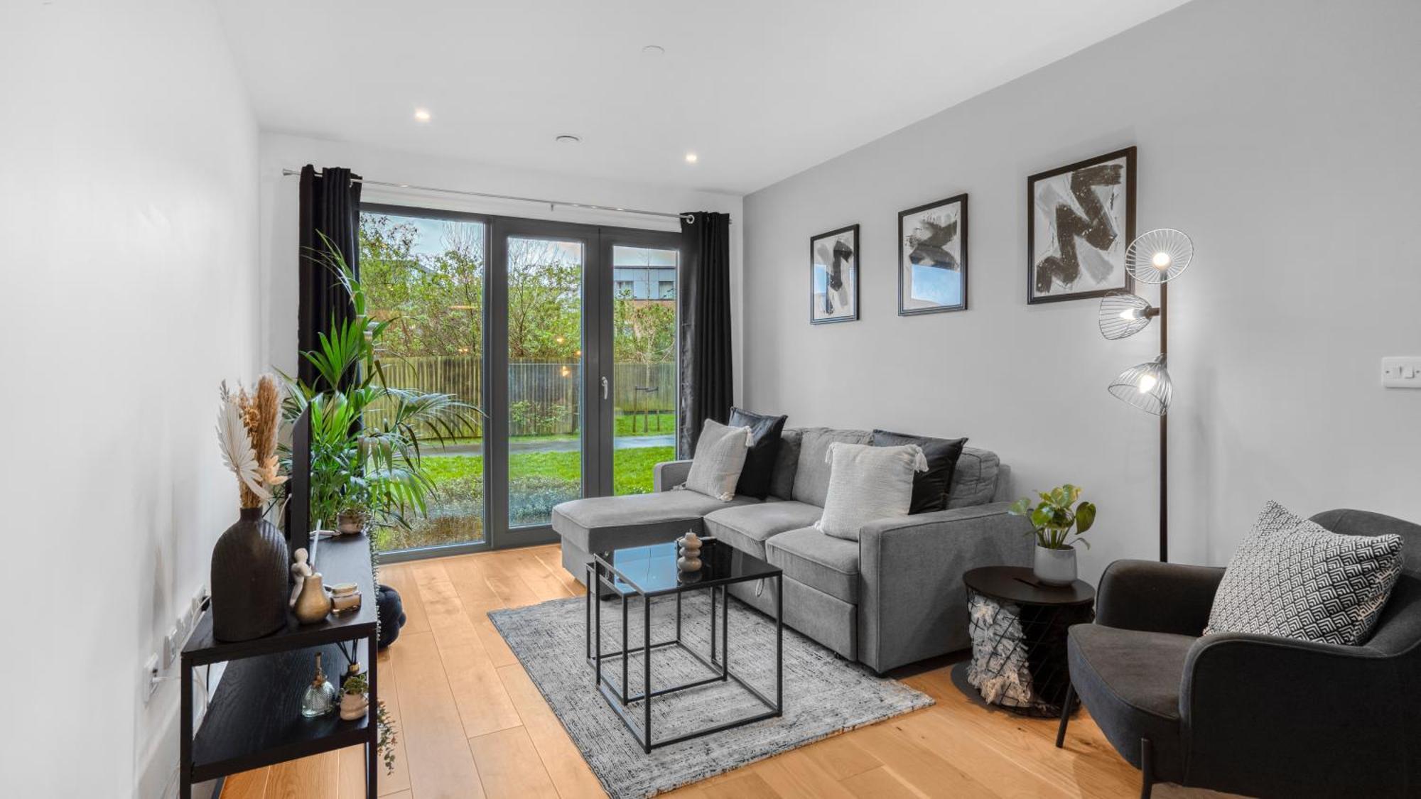Axium Escape- 2 Bed Apartment, Birmingham City Centre Exterior photo